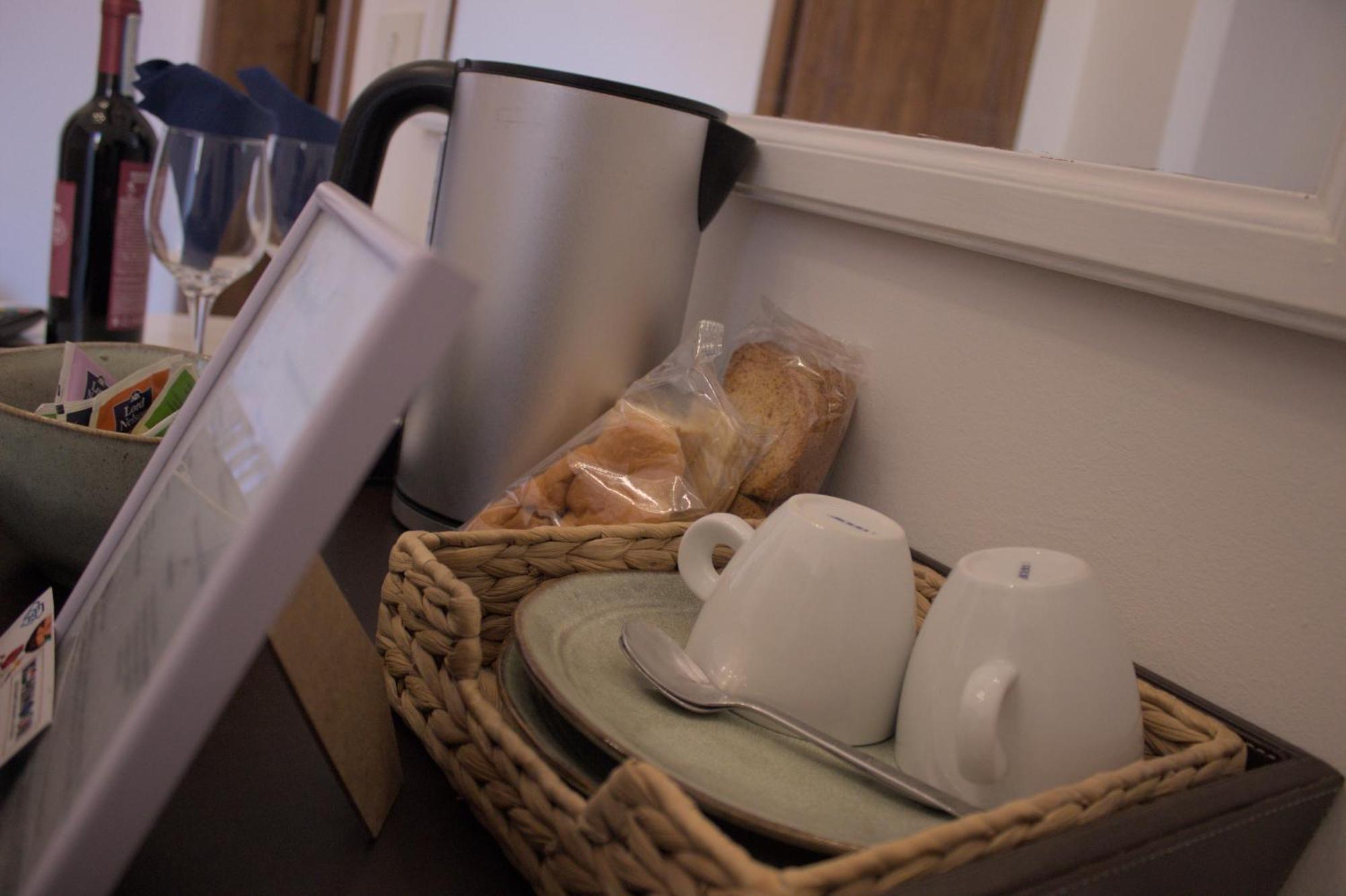 ซอจจอร์โน มาดริด Bed & Breakfast ฟลอเรนซ์ ภายนอก รูปภาพ