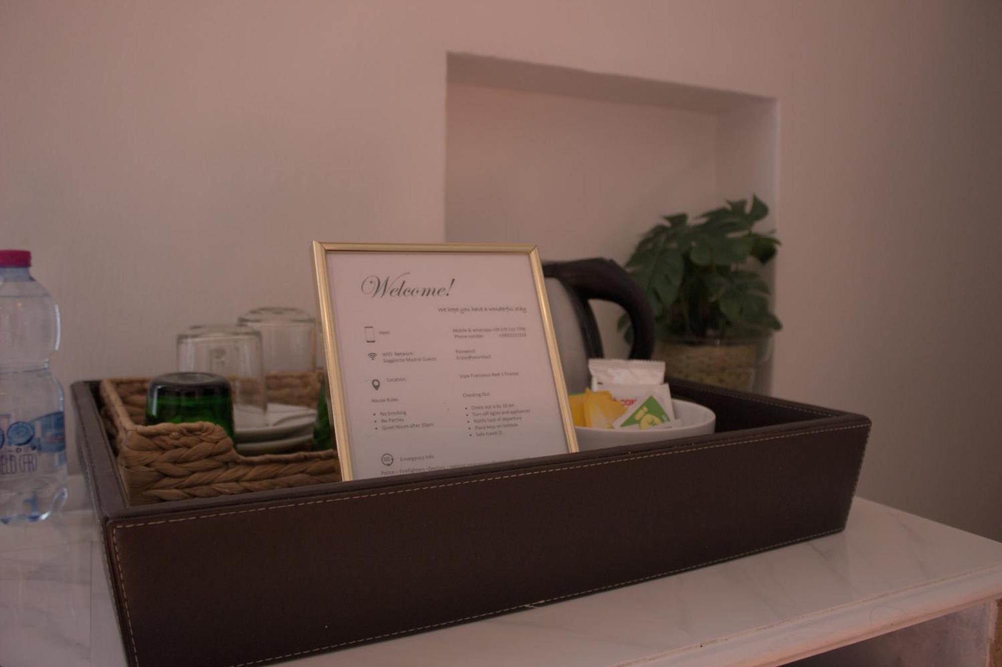 ซอจจอร์โน มาดริด Bed & Breakfast ฟลอเรนซ์ ภายนอก รูปภาพ