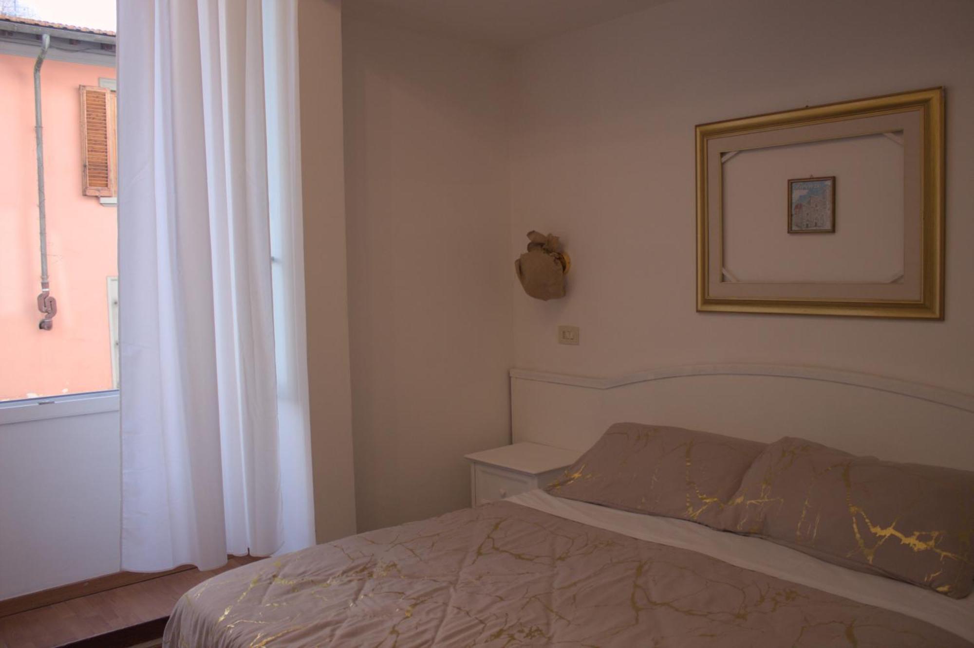ซอจจอร์โน มาดริด Bed & Breakfast ฟลอเรนซ์ ภายนอก รูปภาพ